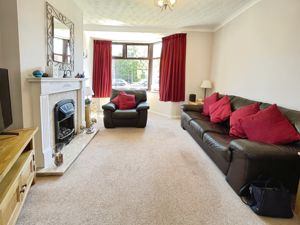 Lounge- click for photo gallery